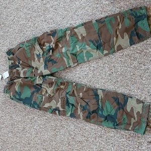 Urban Renewal Camo Pants (NWT)